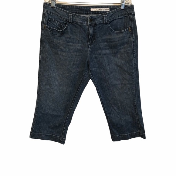DKNY Denim Jean Capris - Picture 1 of 10
